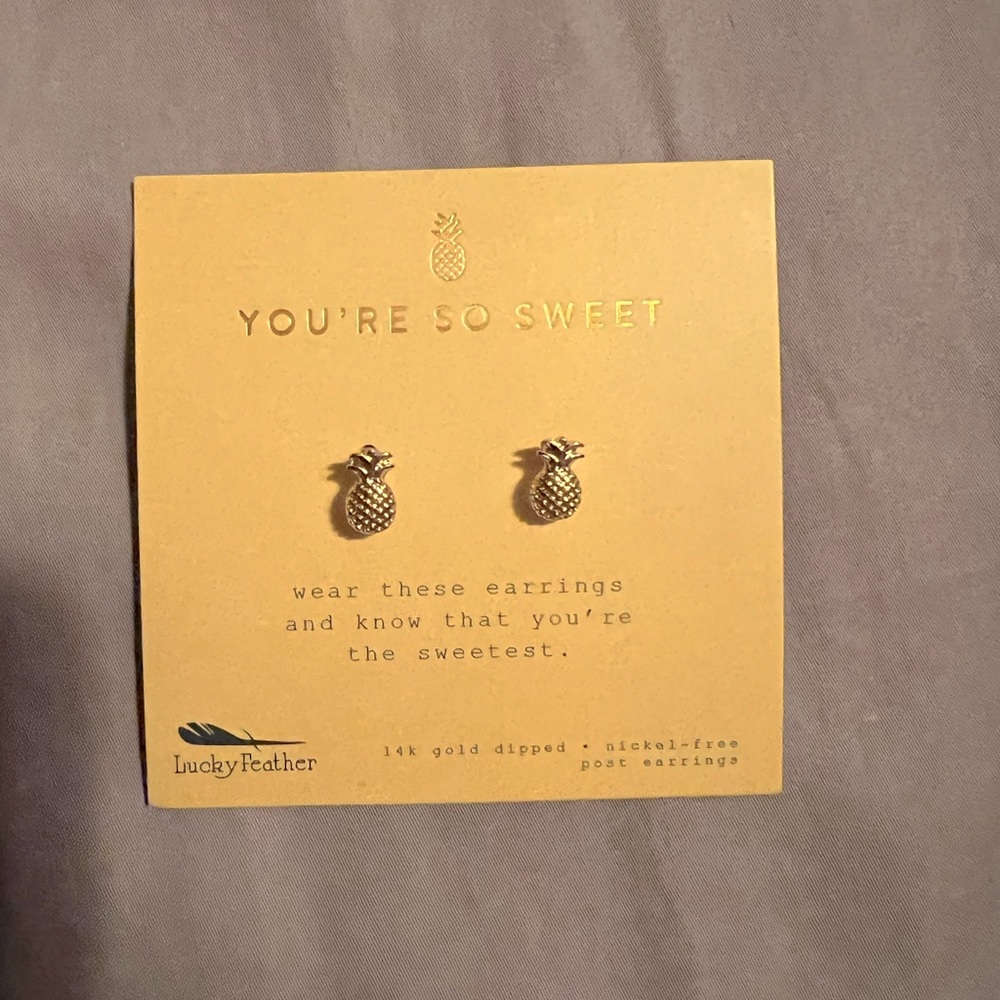 Mini pineapple earrings